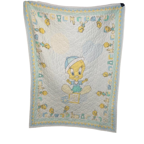 Vintage Bedding Vintage 988 Tweety Bird Looney Tunes Quilted Baby